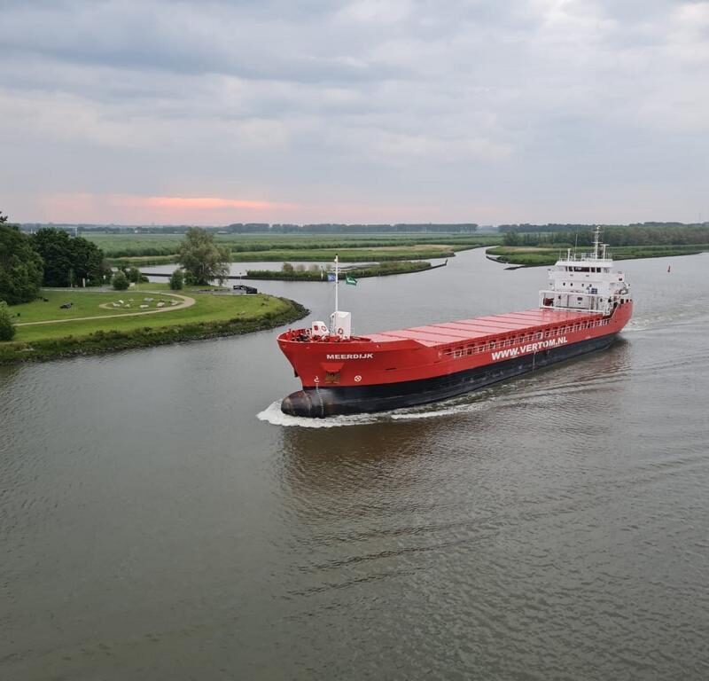 Shipping Company Groningen joins forces with Vertom